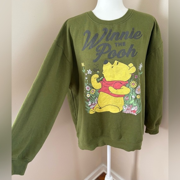 Disney Winnie The Pooh Forest Green Floral Comfy Cozy Crewneck Sweatshirt - Picture 1 of 9